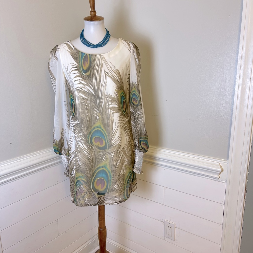 Basically Me Peacock Print Dress S FREE SHIP
